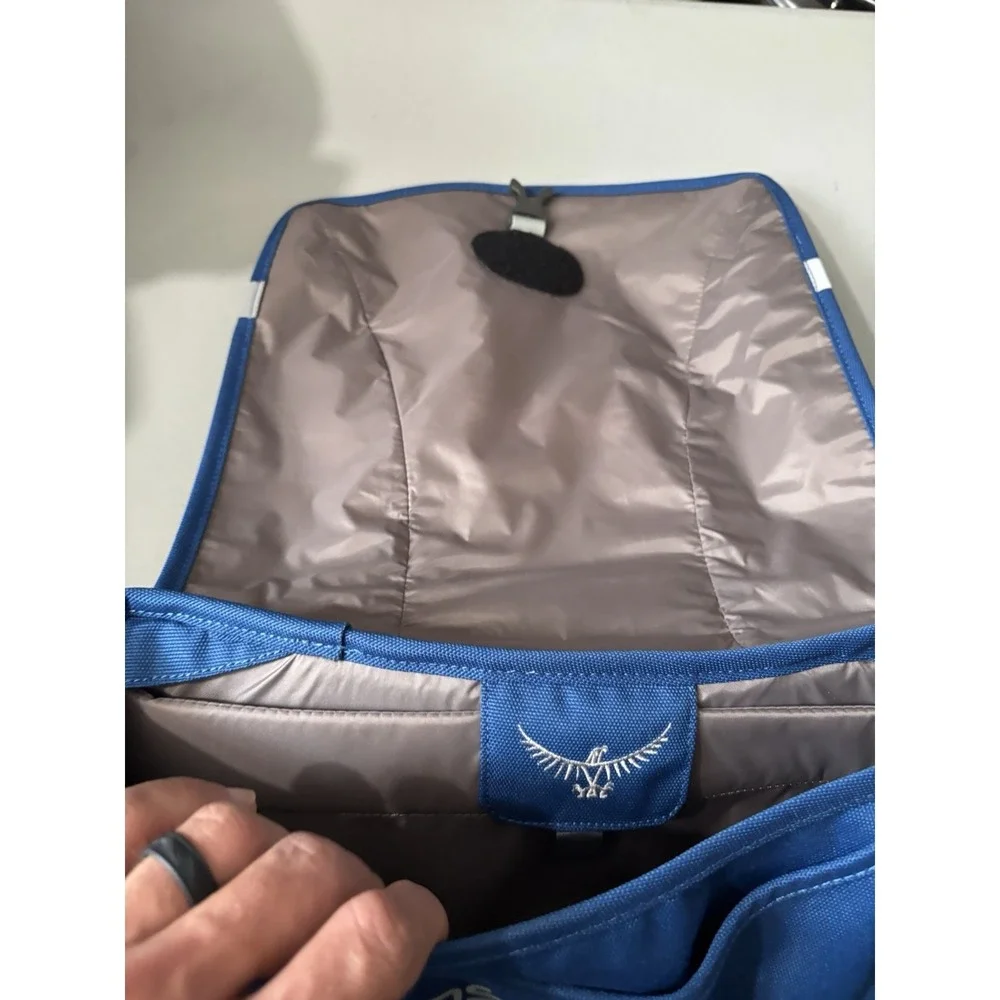 Osprey Backwoods Blue Flap Mini SMU Travel Messenger Small Laptop Bag NEW 14x12